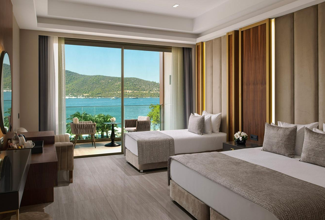 Superior Deniz Manzaralı Oda